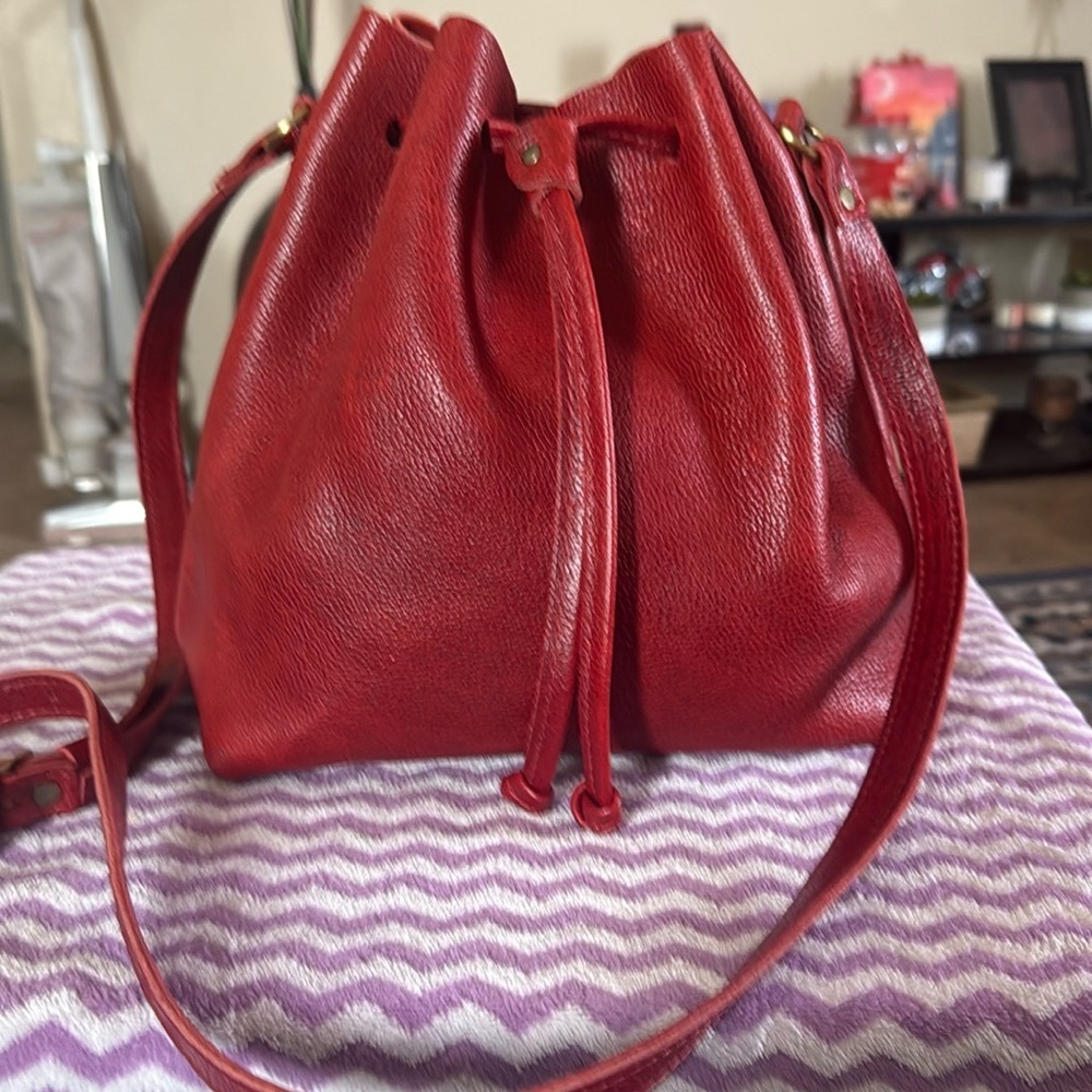 PLG large Bucket Bag🌶️ Chili Red